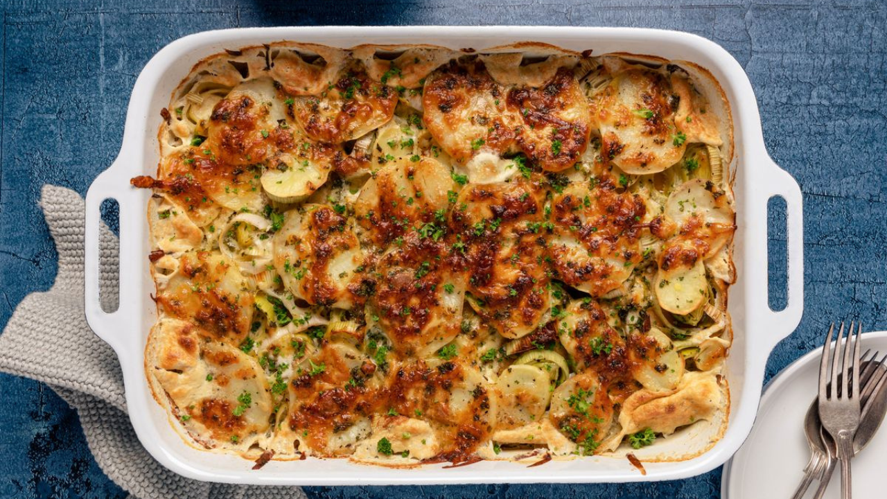 2. Leek and greens gratin with a creamy topping
