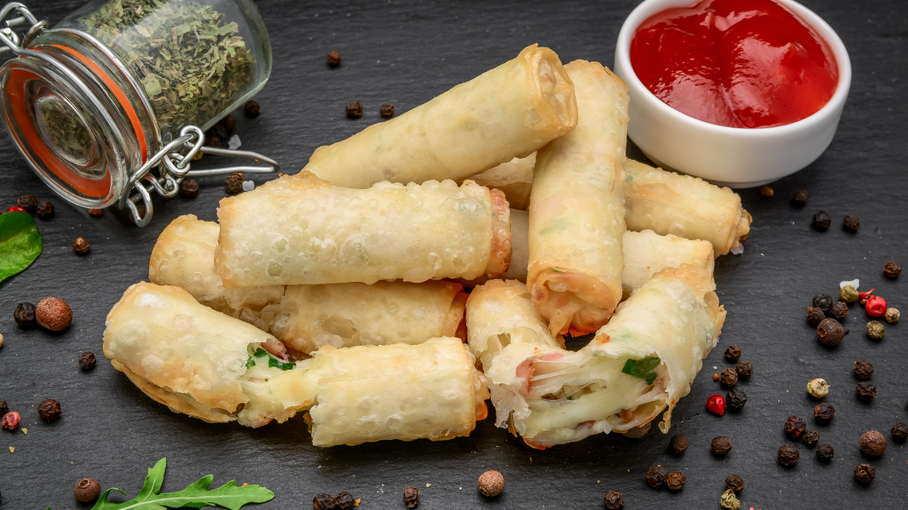 7. Chicken Egg Roll