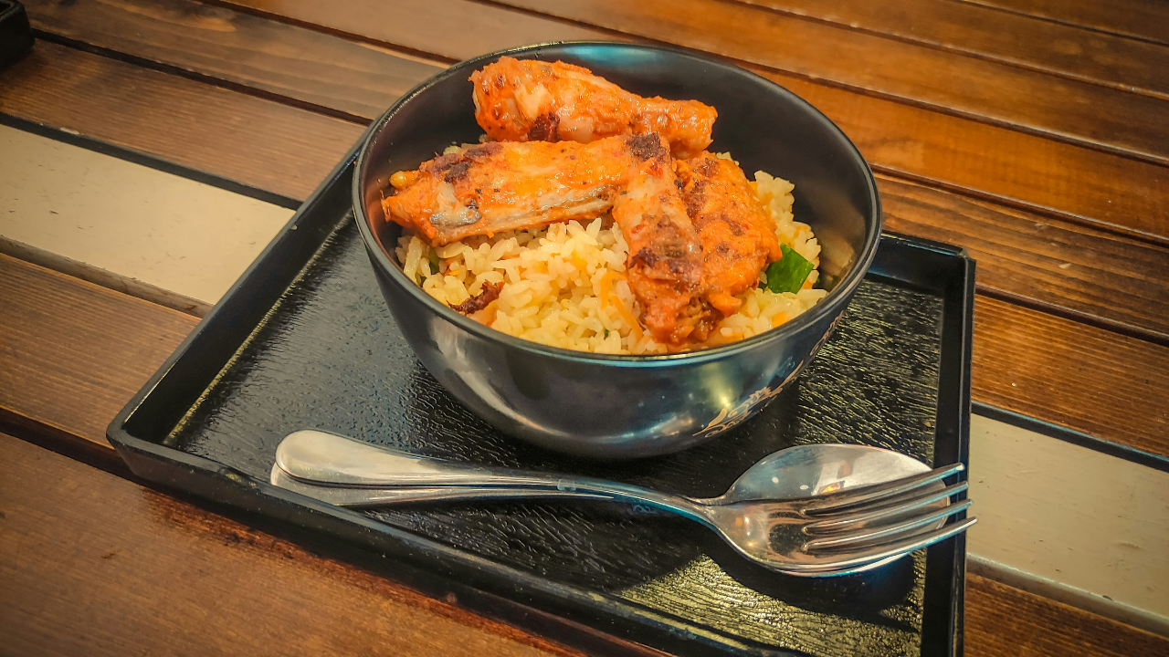 16. Salmon Quinoa Bowl