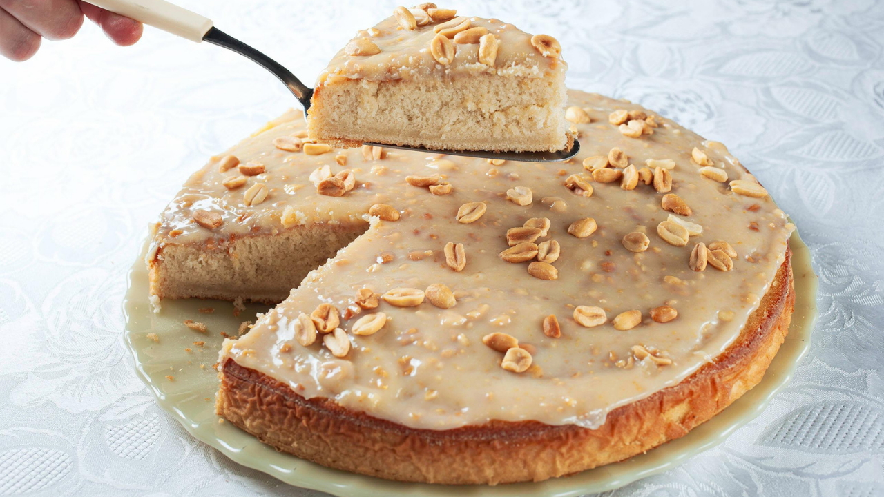 17. Cheesecake Factory Reese’s peanut butter cheesecake