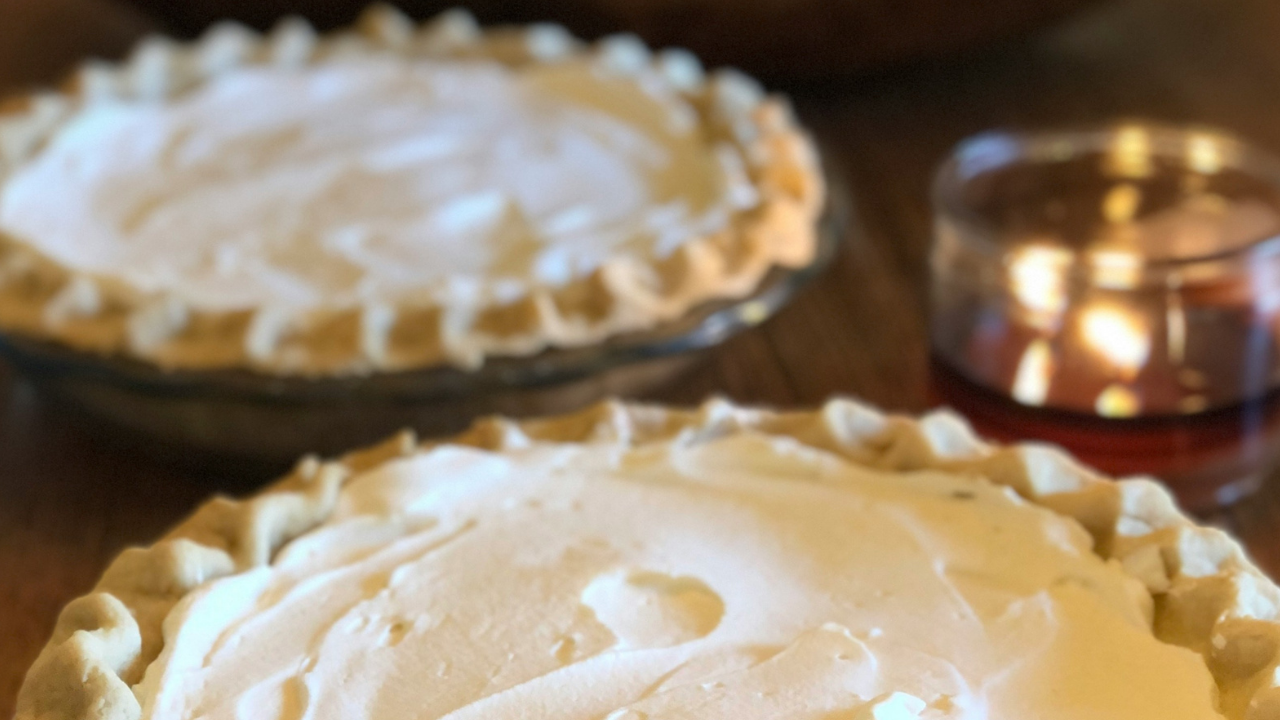 15. Root beer float pie