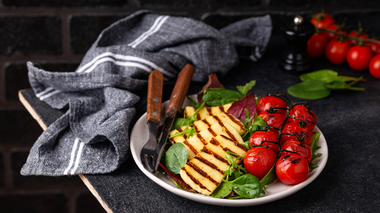 18. Halloumi portobello burgers