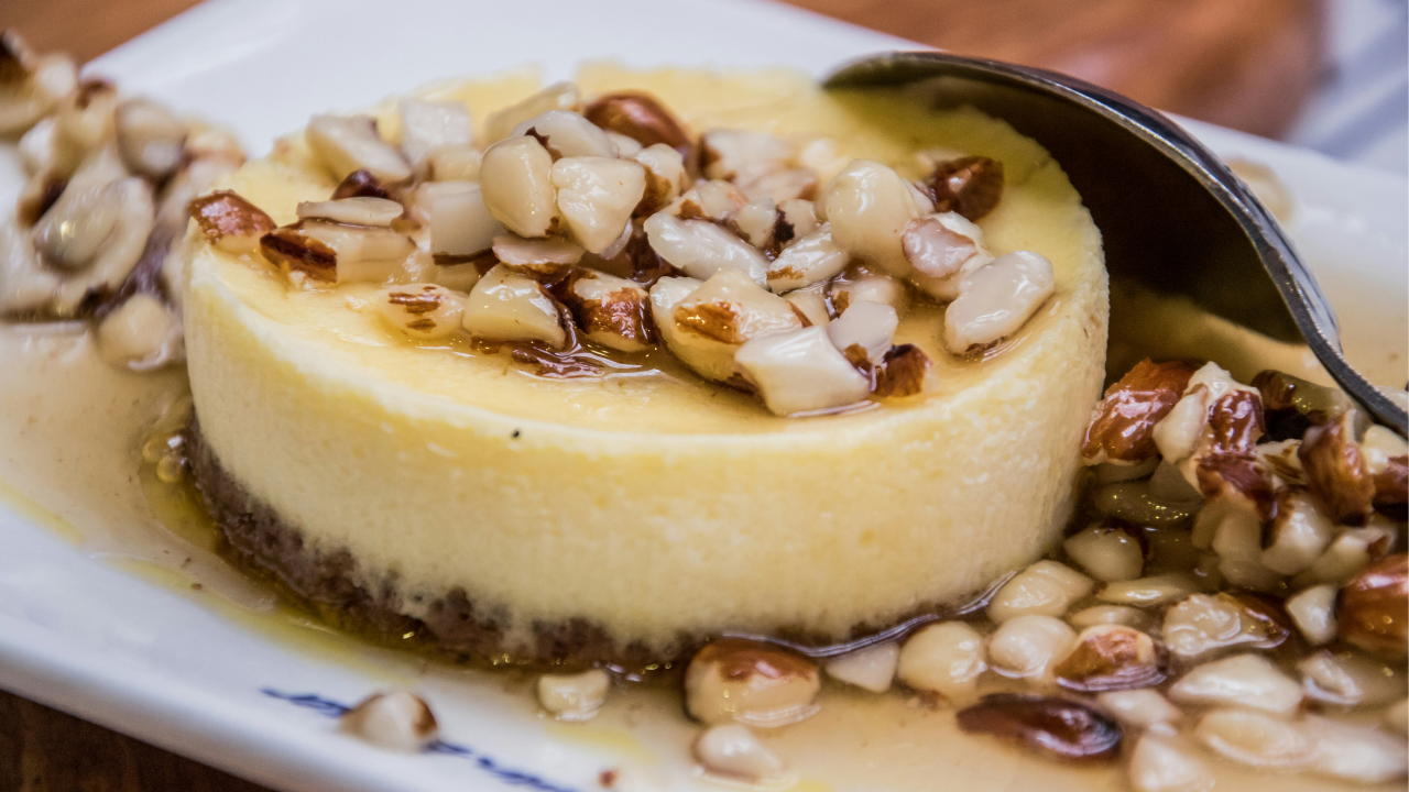 2. Butter Pecan Cheesecake