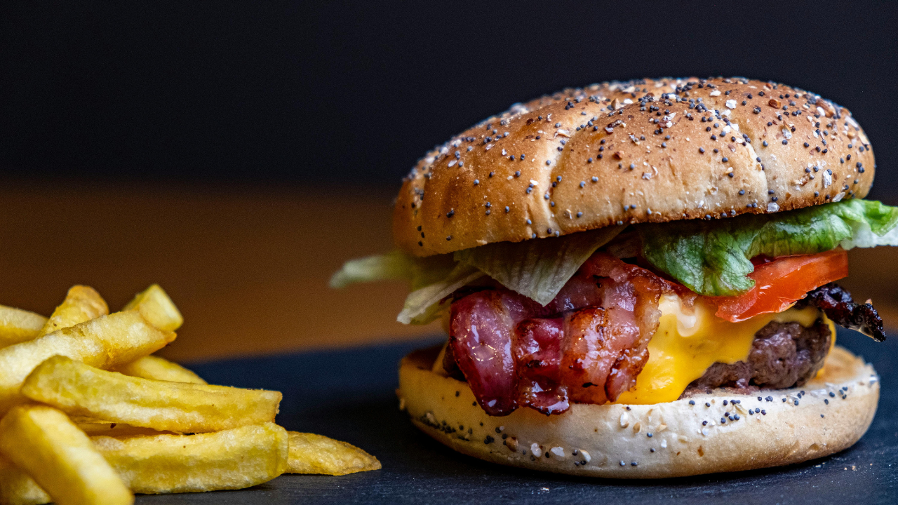 4. Bacon cheeseburger with red blend