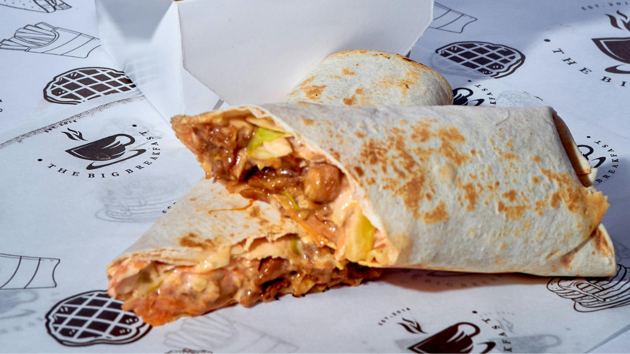 2. Crunchwrap Supreme with light sparkling wine