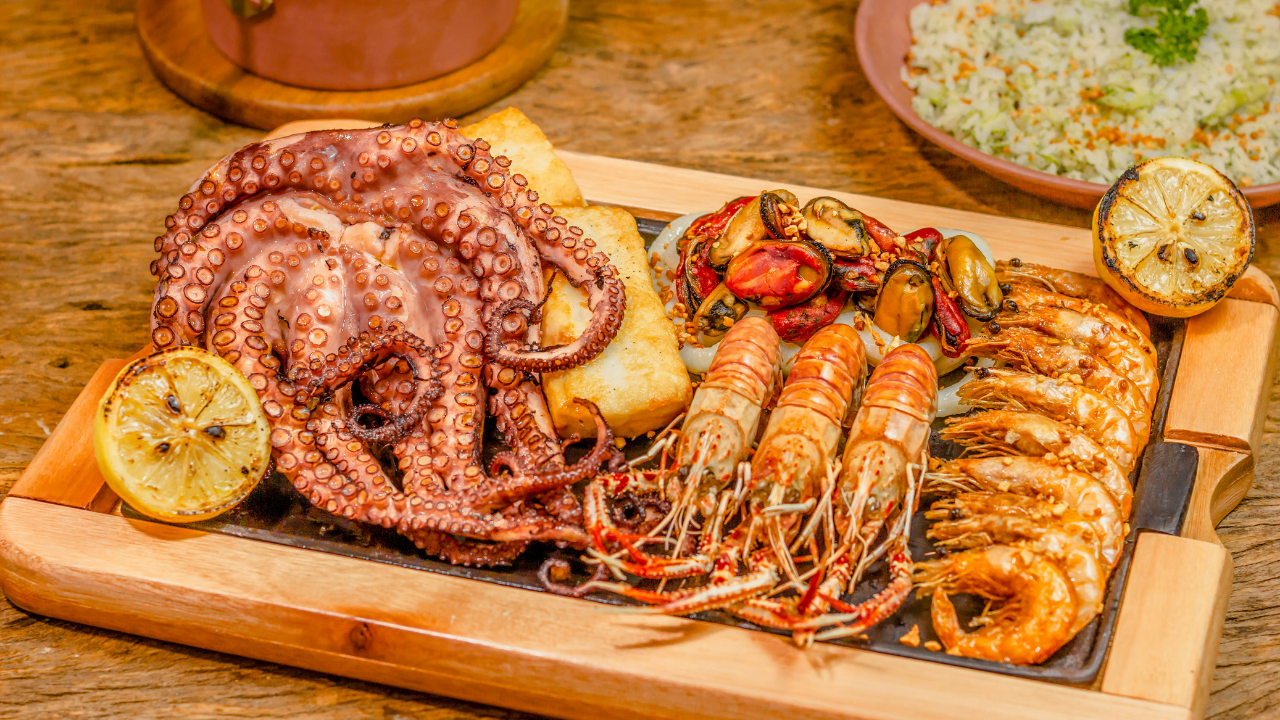 2. Alaska: Kinley’s Restaurant & Bar