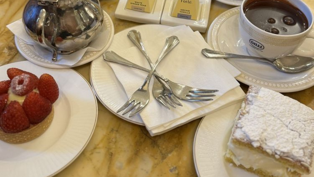 6. Caffè Gilli